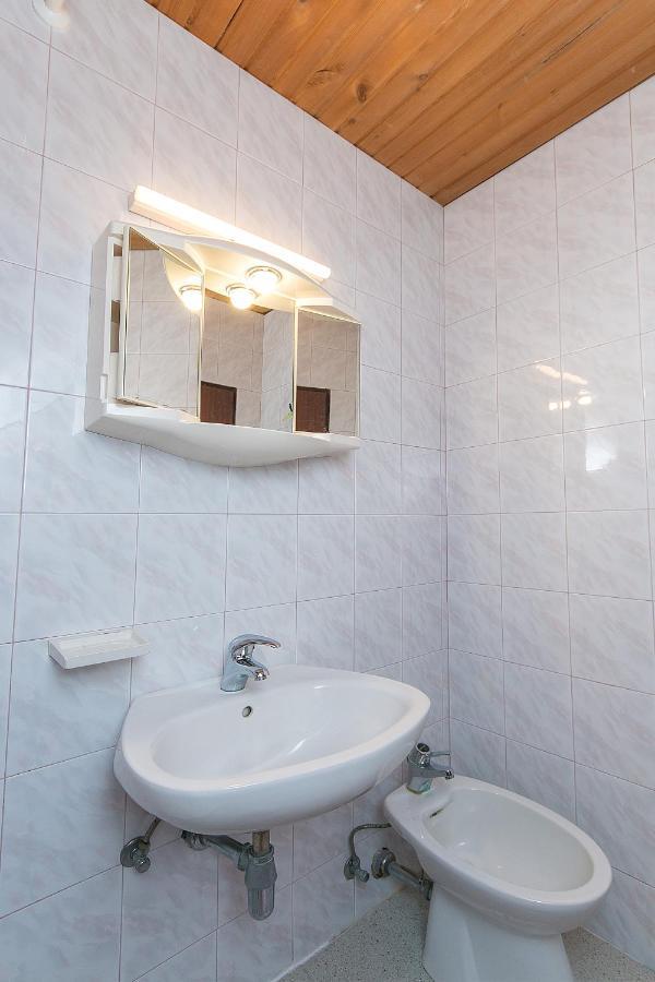 Apartment Zivogosce - Blato 1057D Exterior photo